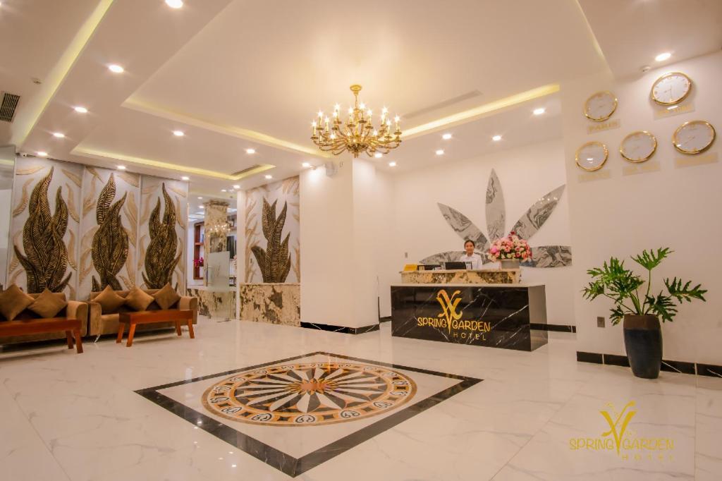 Spring Garden Hotel Lk Long Khanh Eksteriør billede