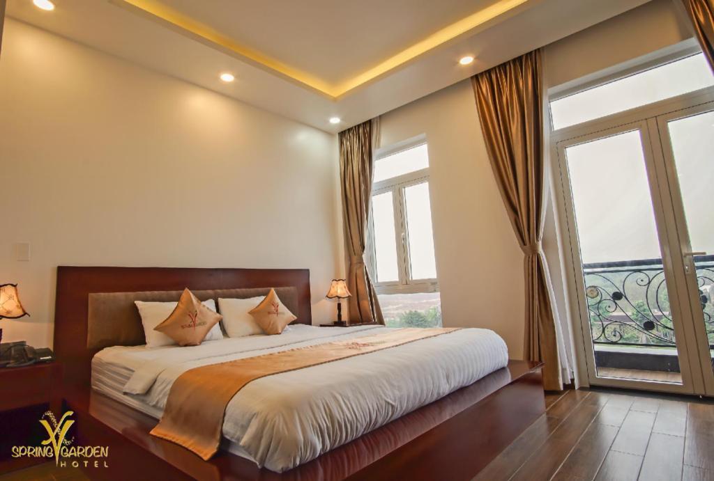 Spring Garden Hotel Lk Long Khanh Eksteriør billede