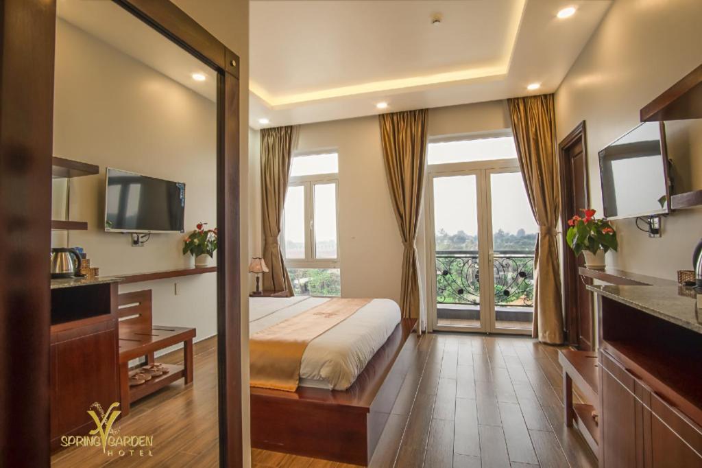 Spring Garden Hotel Lk Long Khanh Eksteriør billede